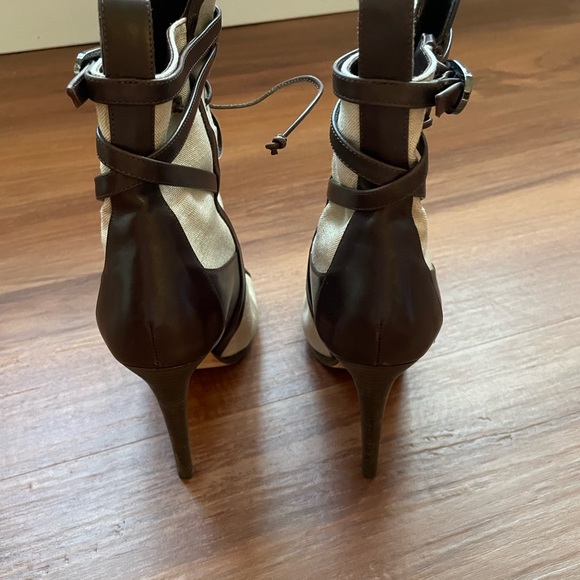 Oscar de la Renta Boots 36 1/2 - Picture 4 of 14